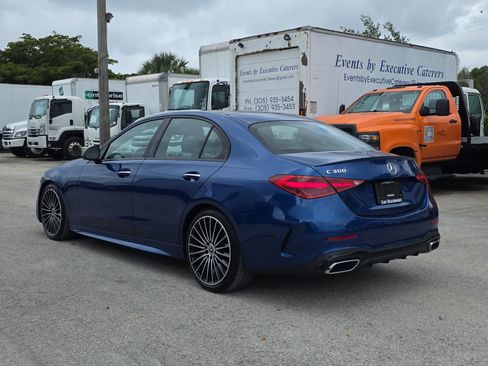 Used 2022 Mercedes-Benz C 300 Sedan image 5