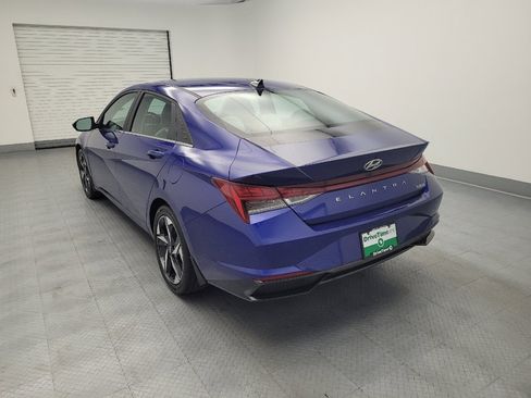 Used 2023 Hyundai Elantra Limited w/ Winter Weather Package FWD image 5