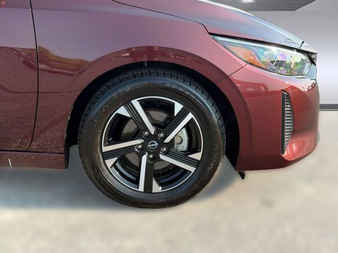 Used 2025 Nissan Sentra SV FWD image 15