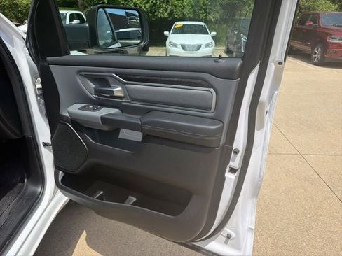 Used 2022 RAM 1500 Big Horn AWD/4WD image 25