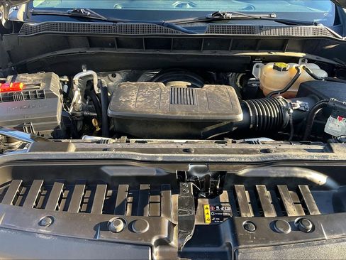 Used 2020 Chevrolet Silverado 1500 LT w/ All-Star Edition image 13