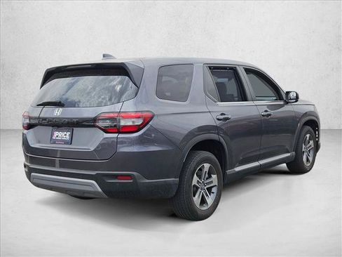 Used 2024 Honda Pilot EX-L image 5