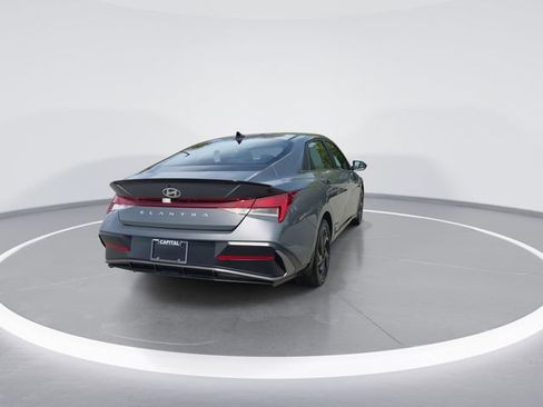 New 2026 Hyundai Elantra SEL Sport Premium FWD image 7