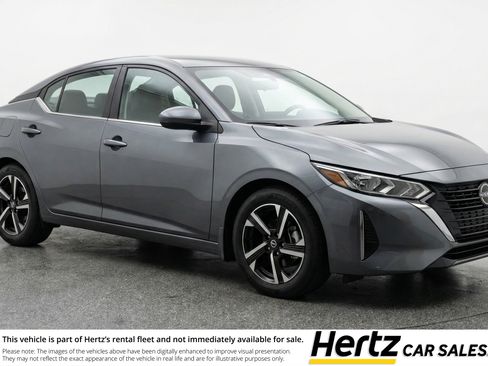 Used 2025 Nissan Sentra SV image 1