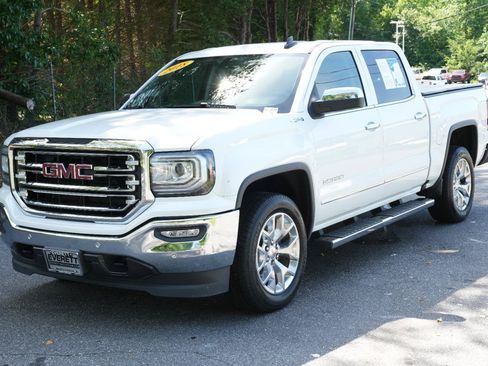 Used 2018 GMC Sierra 1500 SLT w/ SLT Premium Package AWD/4WD image 3