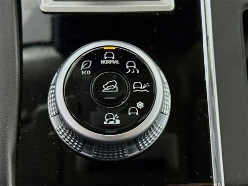 Used 2022 Mitsubishi Outlander ES image 10