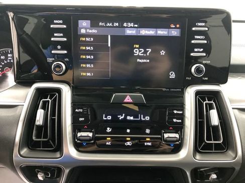 Used 2021 Kia Sorento S w/ Panoramic Sunroof Package AWD/4WD image 21