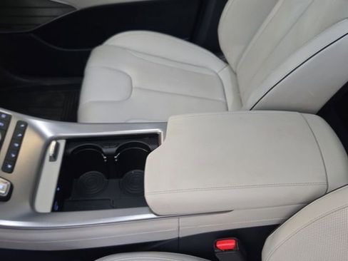 Used 2025 Hyundai Palisade Calligraphy image 21