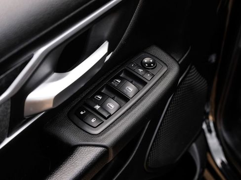 Used 2021 RAM 1500 Big Horn AWD/4WD image 44