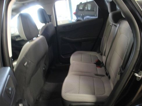 Used 2022 Ford Escape SE w/ Convenience Package image 17