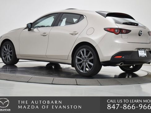 Certified 2025 MAZDA MAZDA3 s FWD image 17