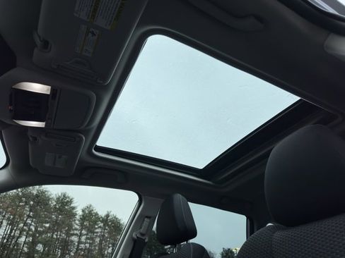 Used 2023 Subaru Forester Premium image 22