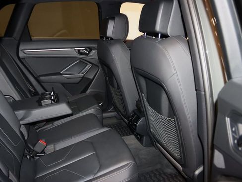 Used 2021 Audi Q3 2.0T Premium Plus w/ Premium Plus Package image 64