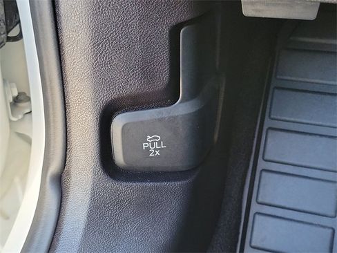 Certified 2022 Lincoln Corsair FWD image 25