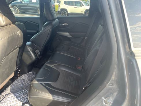 Used 2022 Jeep Cherokee Latitude image 7