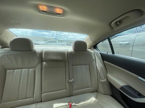 Used 2016 Buick Regal AWD image 6