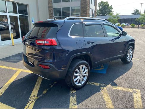 Used 2015 Jeep Cherokee Limited AWD/4WD image 4