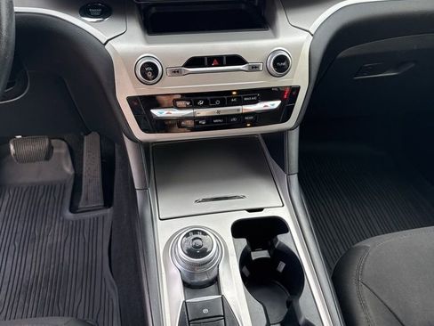 Used 2022 Ford Explorer XLT w/ Class IV Trailer Tow Package image 27