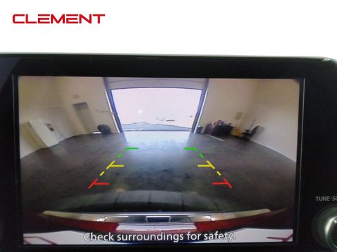 Used 2023 Nissan Rogue S image 24