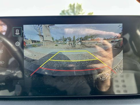 Used 2024 Kia EV9 Wind image 23