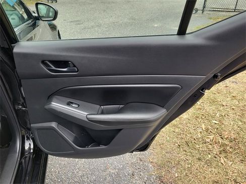 Used 2024 Nissan Altima 2.5 SV image 30