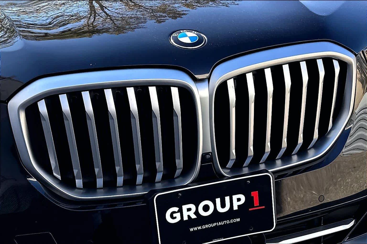 Used 2024 BMW X5 xDrive40i w/ Parking Assistance Package AWD/4WD image 31