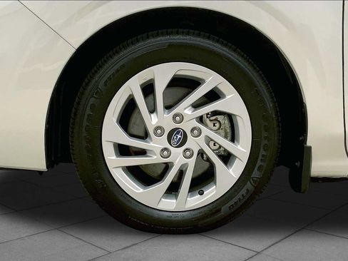 Used 2025 Subaru Impreza 2.0i AWD/4WD image 11