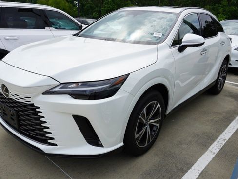 Used 2025 Lexus RX 350 Premium w/ Accessory Package (Z1) image 2