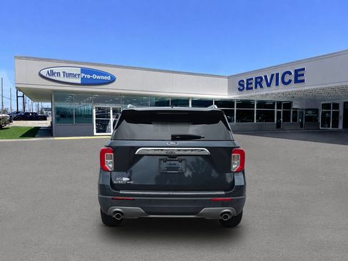 Used 2022 Ford Explorer Limited w/ Equipment Group 301A RWD image 7