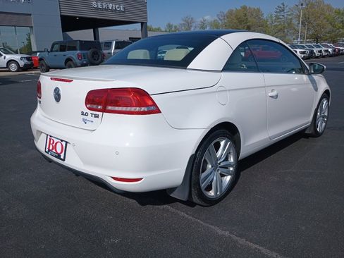 Used 2014 Volkswagen Eos Executive image 8