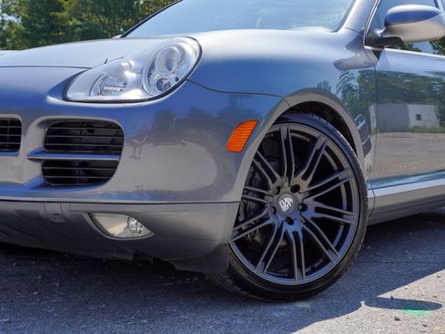 Used 2006 Porsche Cayenne AWD/4WD image 3