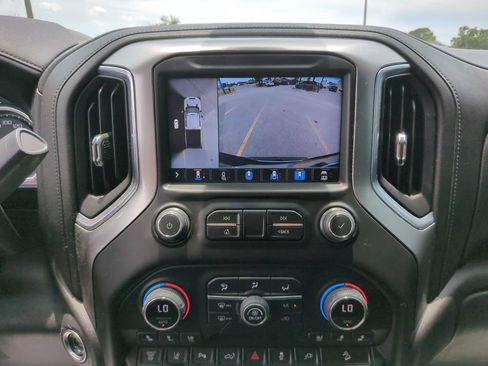 Used 2022 Chevrolet Silverado 2500 LTZ w/ LTZ Plus Package AWD/4WD image 25