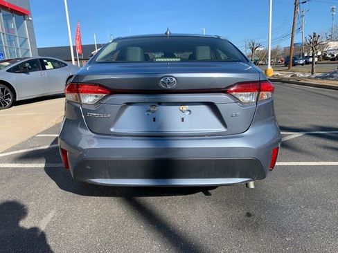 Used 2020 Toyota Corolla LE image 4
