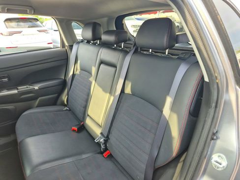 Used 2022 Mitsubishi Outlander Sport SE image 21