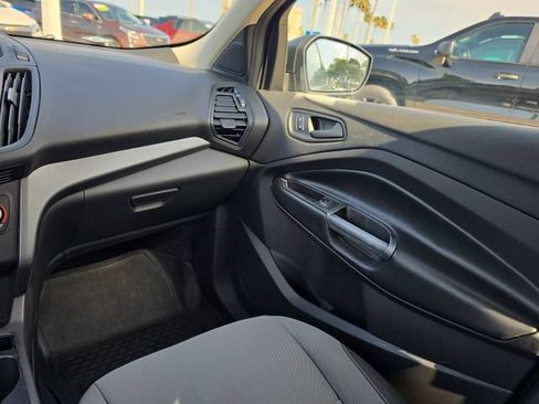Used 2019 Ford Escape S FWD image 9