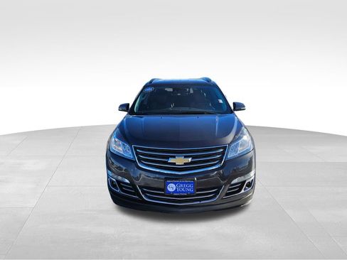 Used 2017 Chevrolet Traverse Premier image 3