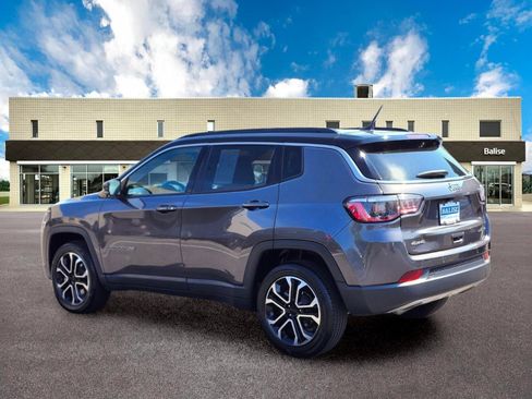 Used 2023 Jeep Compass Limited AWD/4WD image 5