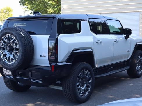 New 2026 GMC Hummer EV SUV AWD/4WD image 7