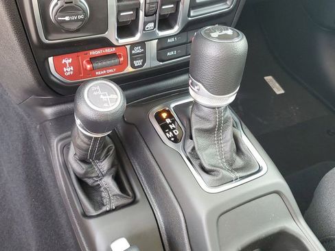 New 2026 Jeep Wrangler Unlimited Rubicon image 27