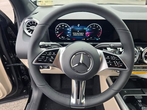 New 2026 Mercedes-Benz GLA 250 4MATIC image 14