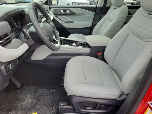 New 2026 Ford Explorer Platinum w/ LUX Leather Package AWD/4WD image 20