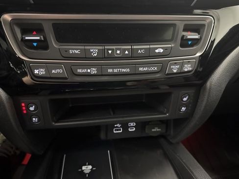 New 2026 Honda Ridgeline Black Edition image 36