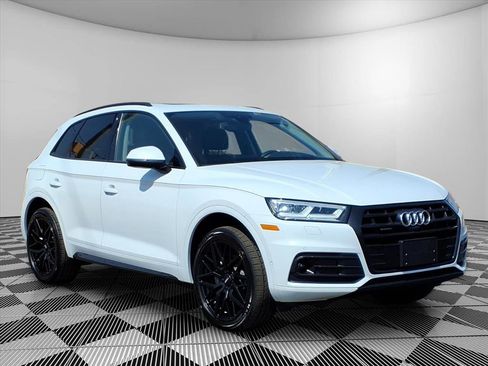 Used 2019 Audi Q5 Prestige w/ Prestige Package AWD/4WD image 1