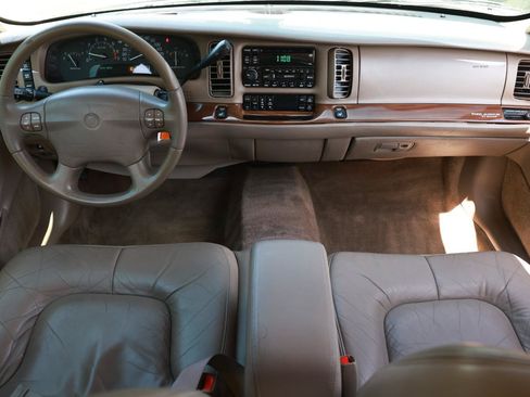 Used 2003 Buick Park Avenue w/ 1SE Package FWD image 21