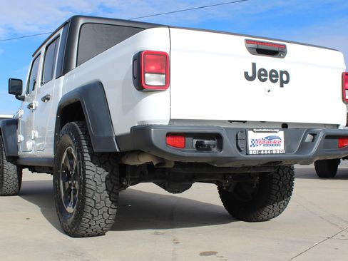 Used 2023 Jeep Gladiator Sport image 29