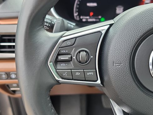 Used 2023 Acura MDX SH-AWD w/ Technology Package image 34