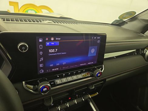 Certified 2024 Chevrolet Colorado Z71 w/ LPO, Dark Essentials Package image 19