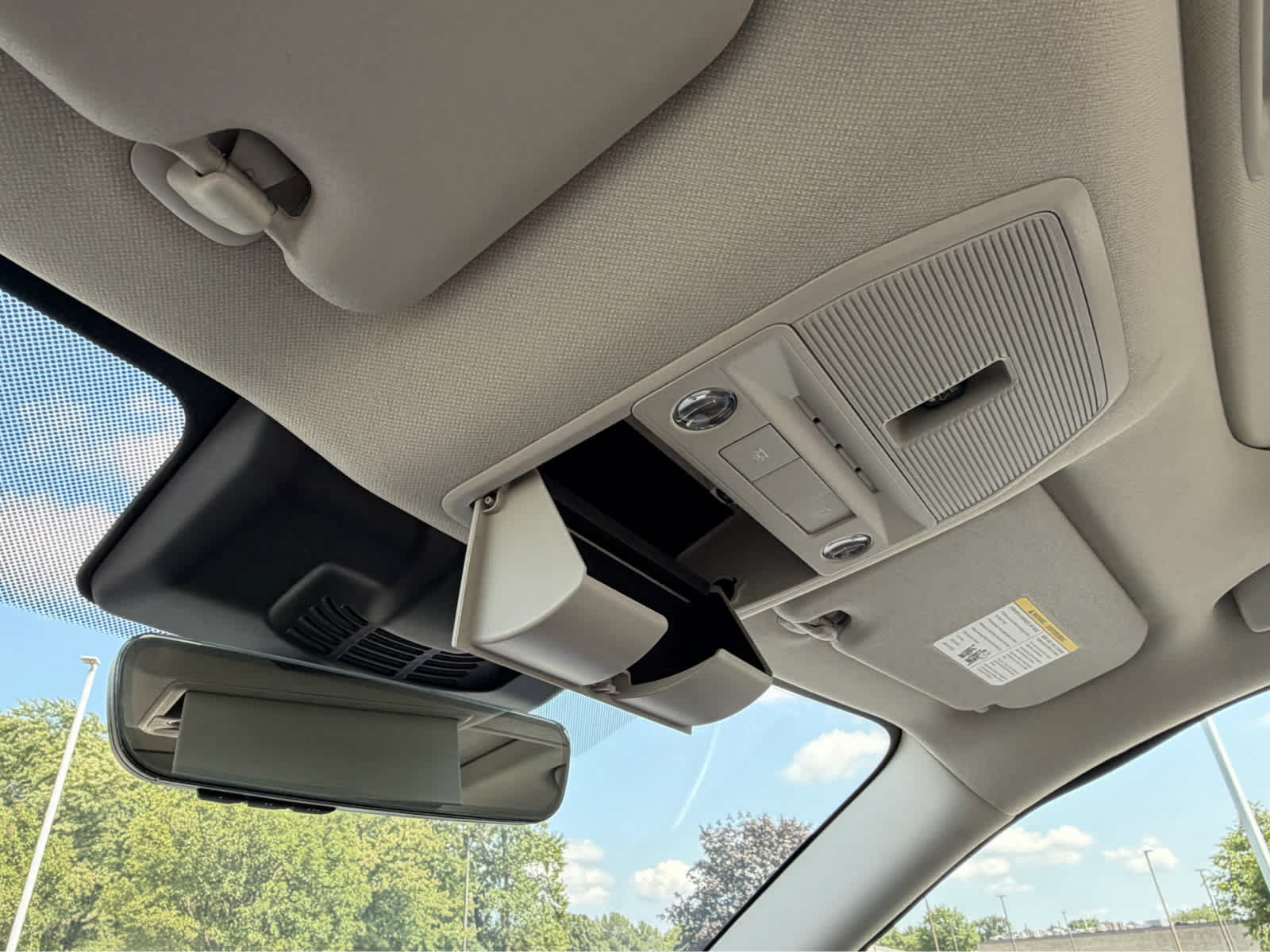 Used 2026 Nissan Sentra SL w/ Floor Mat Package FWD image 28