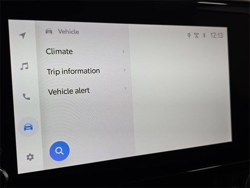 Certified 2024 Toyota Highlander XLE image 22