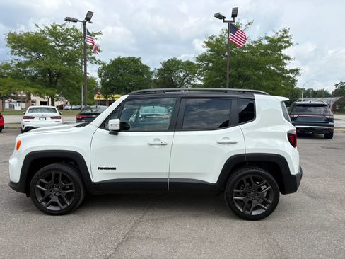 Used 2020 Jeep Renegade Altitude AWD/4WD image 8